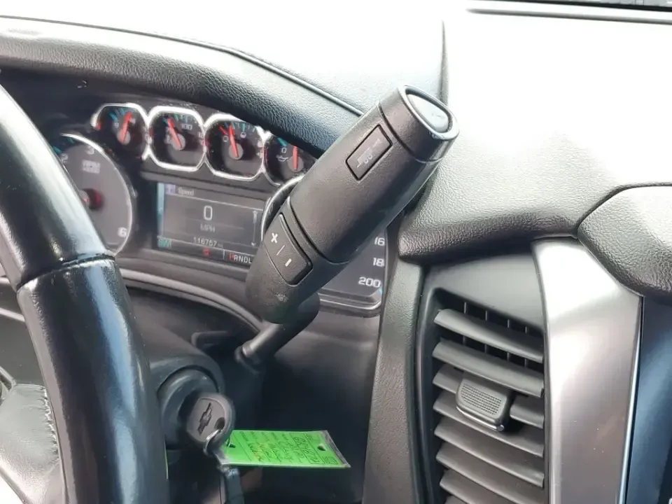 2020 /Jet Black Chevrolet Tahoe LS (1GNSKAKC1LR) with an V8, 5.3L engine, 6-speed automatic transmission, located at 6064 Gull Rd, Kalamazoo, MI, 49048, (269) 222-0088, 42.328388, -85.512924 - **Discover Your Next Adventure with the 2020 Chevrolet Tahoe at AutoMaxx - Kalamazoo!**<br /> <br /> Are you ready to elevate your family road trips or weekend adventures? The 2020 Chevrolet Tahoe, available now at AutoMaxx in Kalamazoo, MI, is designed to accommodate everything from daily commutes - Photo#21