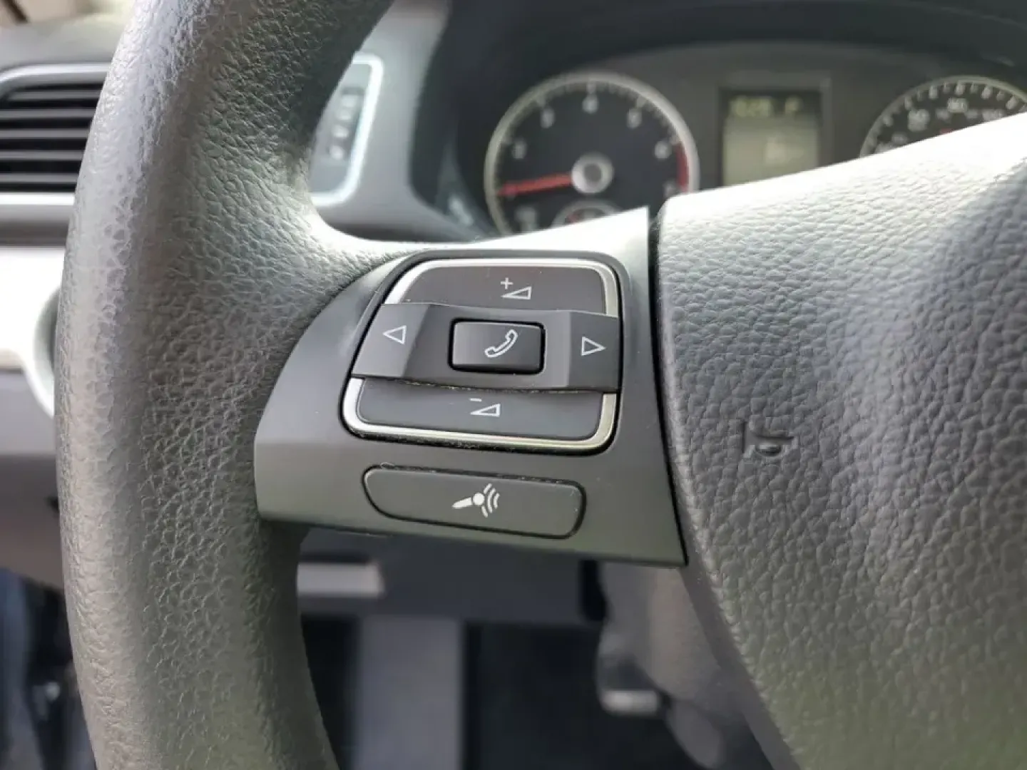 2014 /Titan Black Volkswagen Passat S (1VWAT7A33EC) with an 4 Cyl, 1.8L engine, 6-speed automatic transmission, located at 6064 Gull Rd, Kalamazoo, MI, 49048, (269) 222-0088, 42.328388, -85.512924 - Elevate your daily drive with the perfect blend of style, comfort, and efficiency! The 2014 Volkswagen Passat is an ideal sedan for anyone looking for a reliable and affordable ride, whether you're commuting through the bustling streets of Kalamazoo or embarking on weekend adventures with friends an - Photo#16