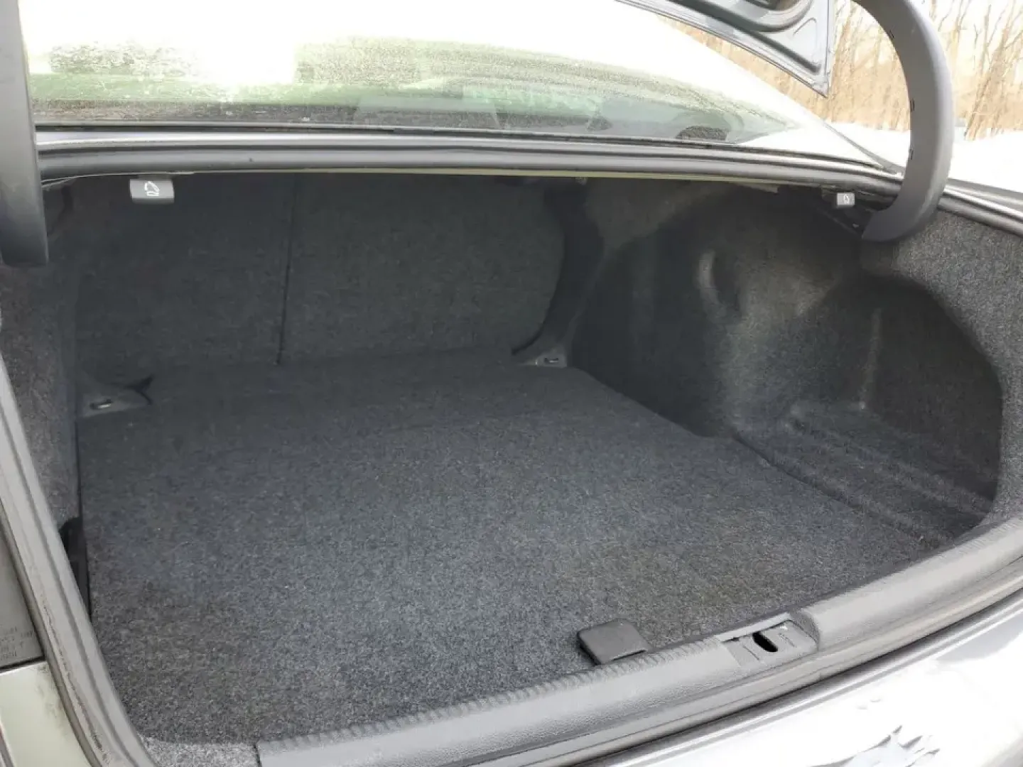 2014 /Titan Black Volkswagen Passat S (1VWAT7A33EC) with an 4 Cyl, 1.8L engine, 6-speed automatic transmission, located at 6064 Gull Rd, Kalamazoo, MI, 49048, (269) 222-0088, 42.328388, -85.512924 - Elevate your daily drive with the perfect blend of style, comfort, and efficiency! The 2014 Volkswagen Passat is an ideal sedan for anyone looking for a reliable and affordable ride, whether you're commuting through the bustling streets of Kalamazoo or embarking on weekend adventures with friends an- Photo#7