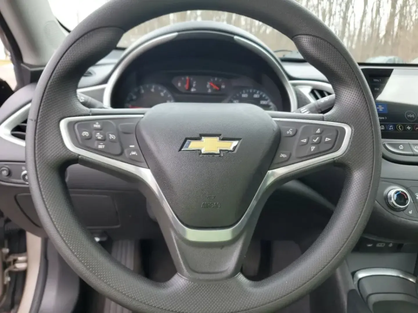 2023 /Jet Black Chevrolet Malibu LT (1G1ZD5ST8PF) with an 4 Cyl, 1.5L engine, CVT transmission, located at 6064 Gull Rd, Kalamazoo, MI, 49048, (269) 222-0088, 42.328388, -85.512924 - Pack up the family, set your playlist, and make your daily drive feel like a mini road trip-this **2023 Chevrolet Malibu LT** is the kind of modern, comfortable sedan that fits life in Kalamazoo beautifully, whether you're commuting across town, heading out toward Lake Michigan for the weekend, or r- Photo#16