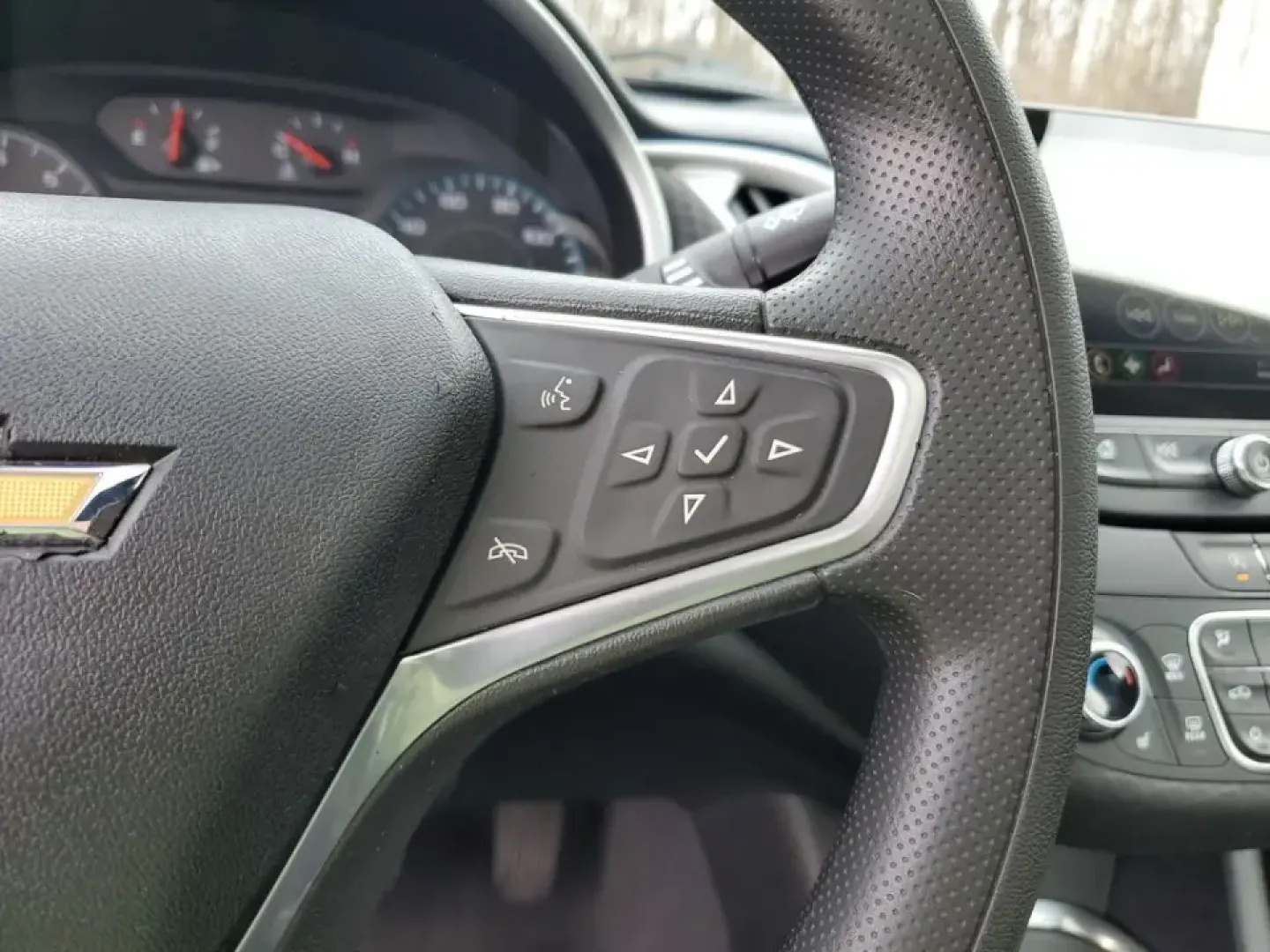 2023 /Jet Black Chevrolet Malibu LT (1G1ZD5ST8PF) with an 4 Cyl, 1.5L engine, CVT transmission, located at 6064 Gull Rd, Kalamazoo, MI, 49048, (269) 222-0088, 42.328388, -85.512924 - Pack up the family, set your playlist, and make your daily drive feel like a mini road trip-this **2023 Chevrolet Malibu LT** is the kind of modern, comfortable sedan that fits life in Kalamazoo beautifully, whether you're commuting across town, heading out toward Lake Michigan for the weekend, or r- Photo#18