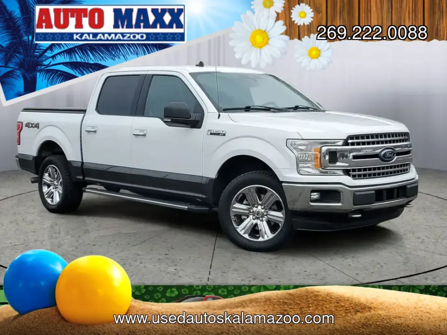 2020 /Medium Earth Gray Ford F-150 XLT (1FTEW1EP9LF) with an V6, 2.7L engine, 10-speed automatic transmission, located at 6064 Gull Rd, Kalamazoo, MI, 49048, (269) 222-0088, 42.328388, -85.512924 - Whether you're hauling weekend project supplies to a home in Oshtemo, towing a camper out toward Fort Custer Recreation Area, or commuting down Gull Road and I-94 with confidence in all seasons, this 2020 Ford F-150 XLT 4WD is the kind of truck that fits real life in Southwest Michigan. It delivers- Photo#0