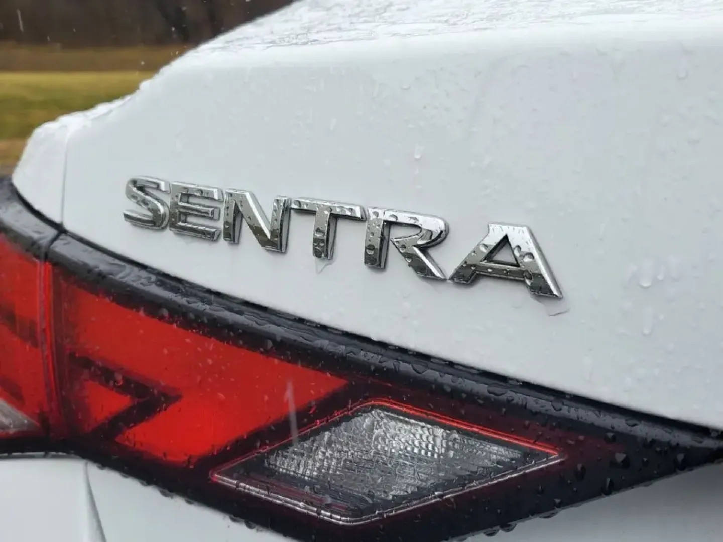 2023 /Charcoal Nissan Sentra SV (3N1AB8CV1PY) with an 4 Cyl, 2.0L engine, CVT transmission, located at 6064 Gull Rd, Kalamazoo, MI, 49048, (269) 222-0088, 42.328388, -85.512924 - Built for real life in Southwest Michigan-whether you're tackling a long commute to downtown Kalamazoo, shuttling kids between school and practice, or planning an easy weekend escape to Lake Michigan-this **2023 Nissan Sentra SV** delivers the comfort, tech, and confidence that make everyday driving- Photo#5