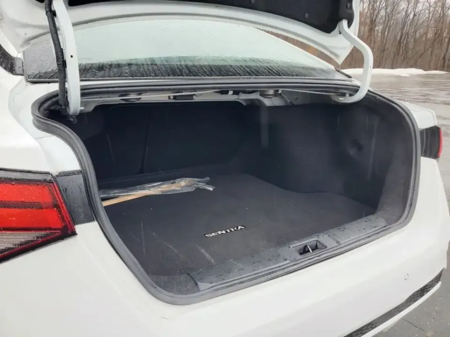 2023 /Charcoal Nissan Sentra SV (3N1AB8CV1PY) with an 4 Cyl, 2.0L engine, CVT transmission, located at 6064 Gull Rd, Kalamazoo, MI, 49048, (269) 222-0088, 42.328388, -85.512924 - Built for real life in Southwest Michigan-whether you're tackling a long commute to downtown Kalamazoo, shuttling kids between school and practice, or planning an easy weekend escape to Lake Michigan-this **2023 Nissan Sentra SV** delivers the comfort, tech, and confidence that make everyday driving - Photo#6