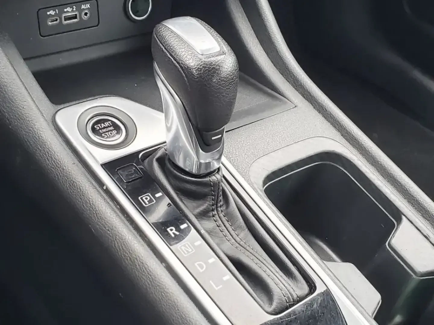 2023 /Charcoal Nissan Sentra SV (3N1AB8CV1PY) with an 4 Cyl, 2.0L engine, CVT transmission, located at 6064 Gull Rd, Kalamazoo, MI, 49048, (269) 222-0088, 42.328388, -85.512924 - Built for real life in Southwest Michigan-whether you're tackling a long commute to downtown Kalamazoo, shuttling kids between school and practice, or planning an easy weekend escape to Lake Michigan-this **2023 Nissan Sentra SV** delivers the comfort, tech, and confidence that make everyday driving - Photo#21