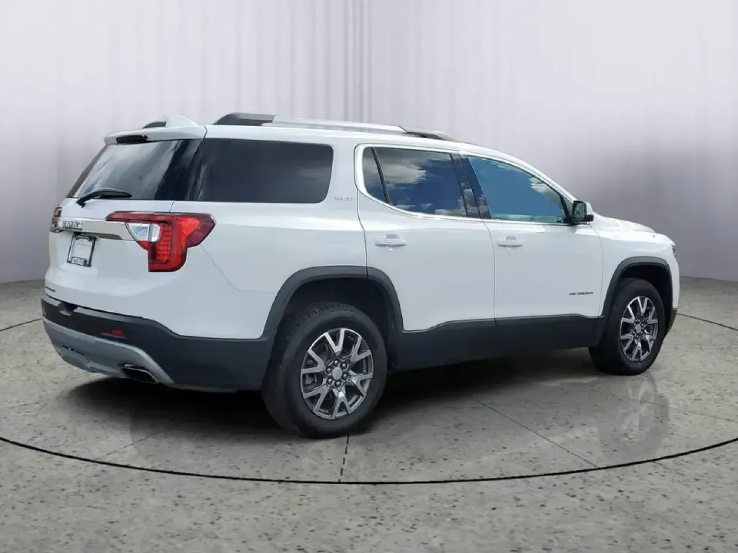 2023 /Jet Black GMC Acadia SLT (1GKKNML48PZ) with an 4 Cyl, 2.0L engine, 9-speed automatic transmission, located at 6064 Gull Rd, Kalamazoo, MI, 49048, (269) 222-0088, 42.328388, -85.512924 - Need a road-trip-ready SUV that can handle school drop-offs, long commutes across town, and weekend escapes to Lake Michigan without feeling cramped? This **2023 GMC Acadia SLT** delivers the comfort and tech families and busy professionals want, with three-row flexibility and a smooth, efficient tu - Photo#3