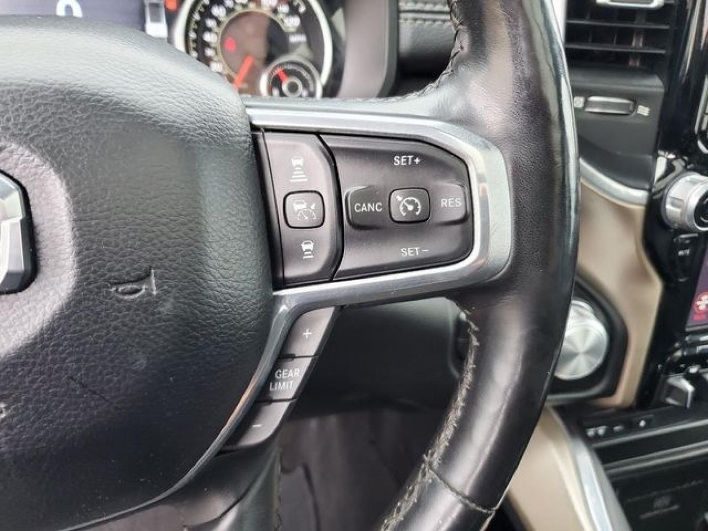 2019 Diamond Black Crystal Pearlcoat /Black Ram 1500 Laramie (1C6SRFRT4KN) with an HEMI 5.7L V8 Multi Displacement VVT engine, Automatic transmission, located at 6064 Gull Rd, Kalamazoo, MI, 49048, (269) 222-0088, 42.328388, -85.512924- Photo#18