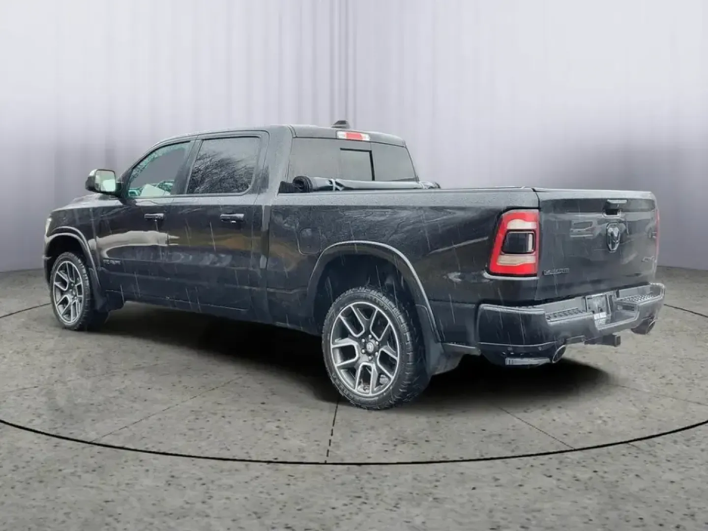 2019 /Black Ram 1500 Laramie (1C6SRFRT4KN) with an V8, 5.7L engine, 8-speed automatic transmission, located at 6064 Gull Rd, Kalamazoo, MI, 49048, (269) 222-0088, 42.328388, -85.512924 - Need a truck that can handle Michigan winters, weekend towing, and comfortable daily commuting from Kalamazoo to Portage or Battle Creek-without feeling like a bare-bones work rig? This 2019 Ram 1500 Laramie 4WD is built for real life: school runs, job sites, lake weekends, and long highway stretche - Photo#2