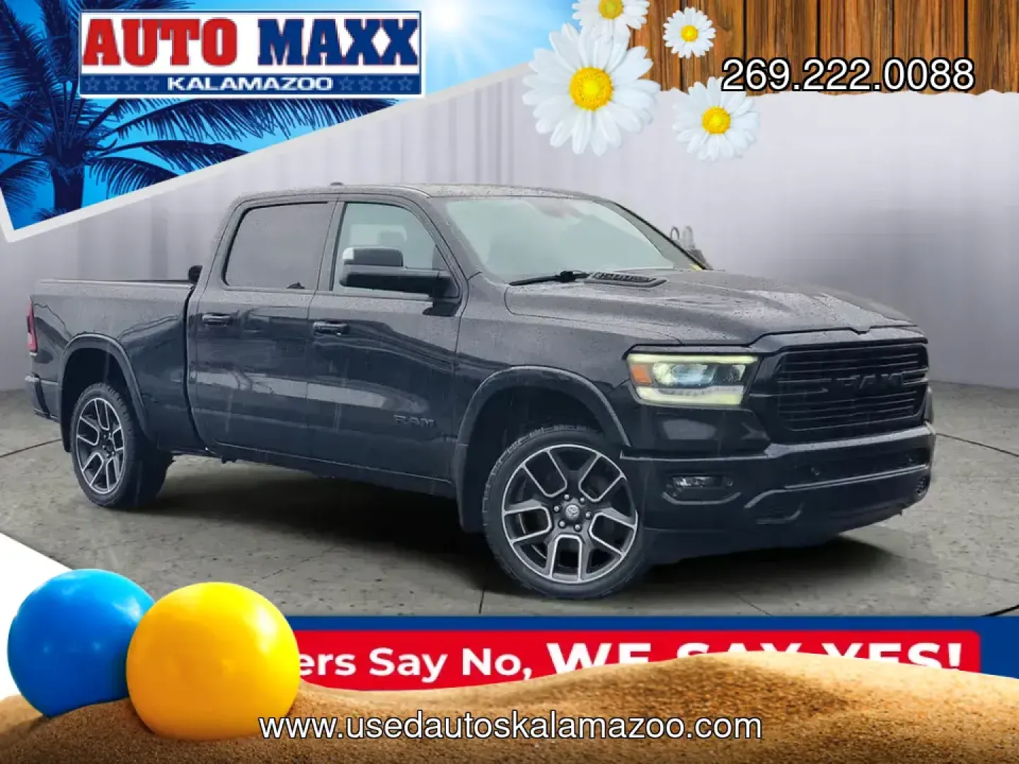 2019 /Black Ram 1500 Laramie (1C6SRFRT4KN) with an V8, 5.7L engine, 8-speed automatic transmission, located at 6064 Gull Rd, Kalamazoo, MI, 49048, (269) 222-0088, 42.328388, -85.512924 - Need a truck that can handle Michigan winters, weekend towing, and comfortable daily commuting from Kalamazoo to Portage or Battle Creek-without feeling like a bare-bones work rig? This 2019 Ram 1500 Laramie 4WD is built for real life: school runs, job sites, lake weekends, and long highway stretche - Photo#0