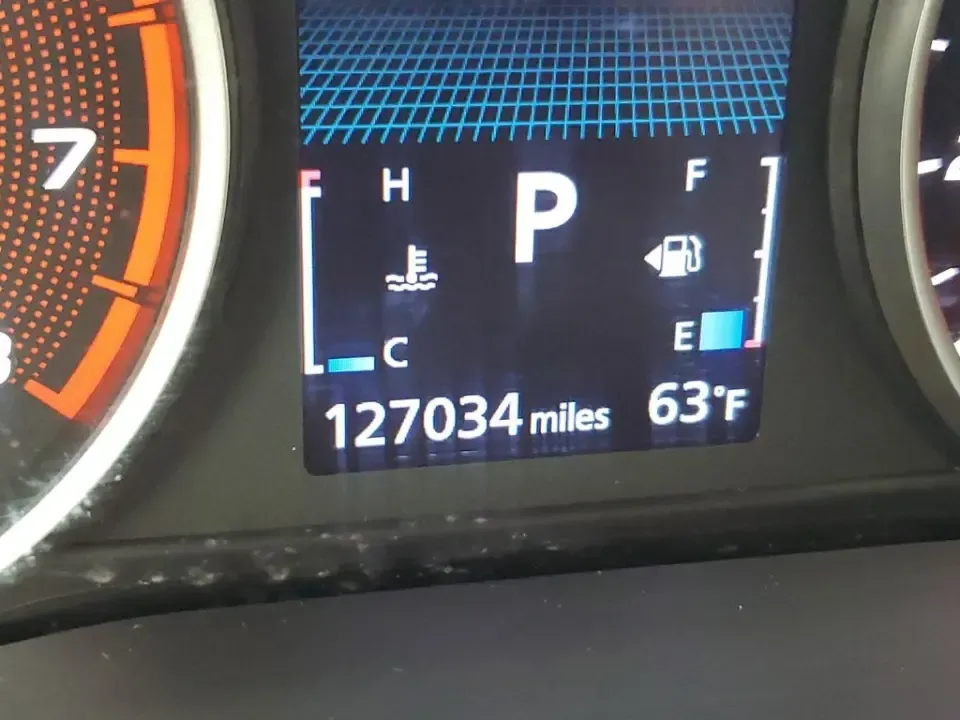 2020 /Black Mitsubishi Eclipse Cross ES (JA4AT3AA4LZ) with an 4 Cyl, 1.5L engine, 8-speed CVT transmission, located at 6064 Gull Rd, Kalamazoo, MI, 49048, (269) 222-0088, 42.328388, -85.512924 - Whether you're a Kalamazoo commuter battling unpredictable Michigan weather, a weekend adventurer heading out toward Gull Lake, or a growing household that needs one SUV to do it all, this 2020 Mitsubishi Eclipse Cross ES AWD is built for real life. With confident traction, smart safety tech, and ev - Photo#18