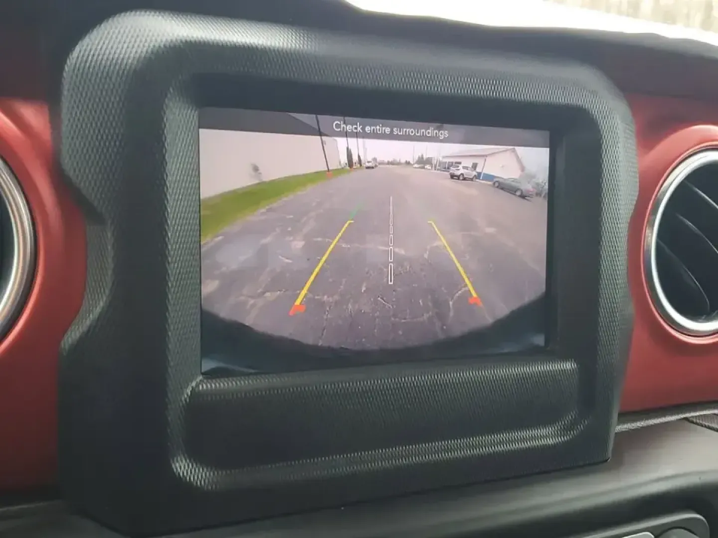 2021 /Black Jeep Wrangler Unlimited Rubicon (1C4HJXFN3MW) with an 4 Cyl, 2.0L engine, 8-speed automatic transmission, located at 6064 Gull Rd, Kalamazoo, MI, 49048, (269) 222-0088, 42.328388, -85.512924 - Whether your idea of a perfect weekend is a muddy two-track in the woods, a sunset cruise to Lake Michigan, or a snow-dusted commute across town, this 2021 Jeep Wrangler Unlimited Rubicon is built for the lifestyle that refuses to stay on pavement. With legendary Jeep capability, smart tech for ever - Photo#21