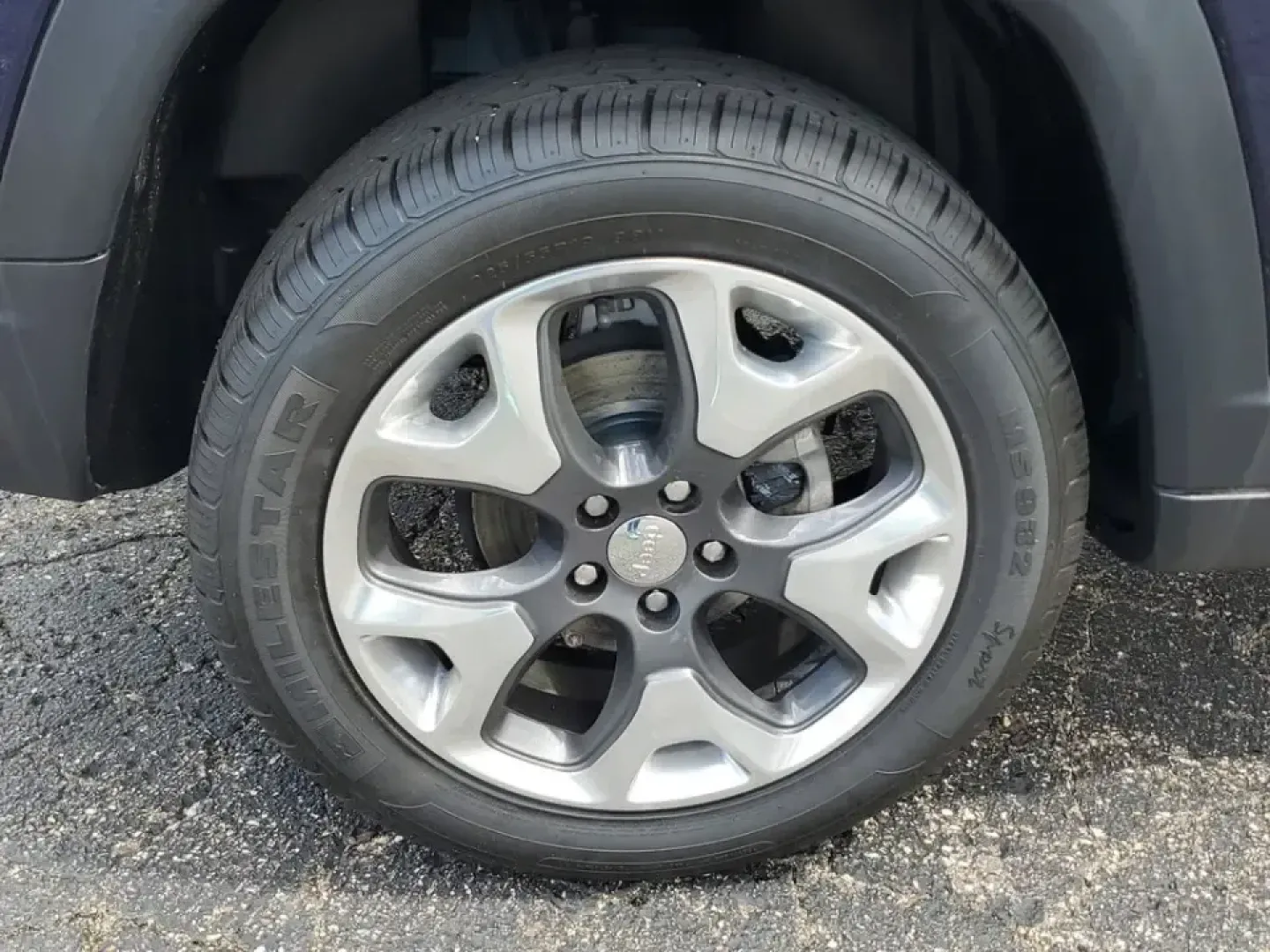2019 /Black Jeep Compass Limited (3C4NJDCB1KT) with an 4 Cyl, 2.4L engine, 9-speed automatic transmission, located at 6064 Gull Rd, Kalamazoo, MI, 49048, (269) 222-0088, 42.328388, -85.512924 - Whether your weekends include a quick escape to the lakes, a snowy commute across town, or packing up for a family road trip, this 2019 Jeep Compass Limited 4WD is built for the Kalamazoo lifestyle-comfortable for everyday errands and confident when Michigan weather turns unpredictable. Finished in - Photo#4