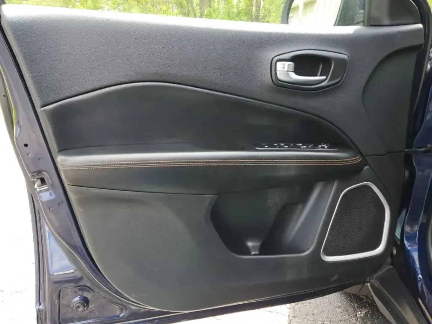 2019 /Black Jeep Compass Limited (3C4NJDCB1KT) with an 4 Cyl, 2.4L engine, 9-speed automatic transmission, located at 6064 Gull Rd, Kalamazoo, MI, 49048, (269) 222-0088, 42.328388, -85.512924 - Whether your weekends include a quick escape to the lakes, a snowy commute across town, or packing up for a family road trip, this 2019 Jeep Compass Limited 4WD is built for the Kalamazoo lifestyle-comfortable for everyday errands and confident when Michigan weather turns unpredictable. Finished in - Photo#11