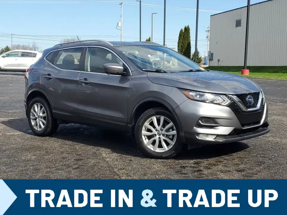 photo of 2022 Nissan Rogue SV
