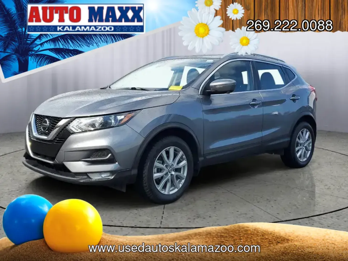 2022 /Charcoal Nissan Rogue SV (JN1BJ1BW8NW) with an 4 Cyl, 2.0L engine, CVT transmission, located at 6064 Gull Rd, Kalamazoo, MI, 49048, (269) 222-0088, 42.328388, -85.512924 - Whether your weeks are packed with long commutes up and down I-94, school drop-offs in Milwood, or spontaneous weekend escapes to Lake Michigan, this 2022 Nissan Rogue SV AWD is built to keep life moving comfortably and confidently. With its practical SUV layout, smart safety tech, and all-weather c - Photo#1