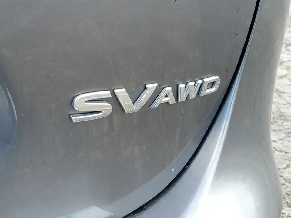 2022 /Charcoal Nissan Rogue SV (JN1BJ1BW8NW) with an 4 Cyl, 2.0L engine, CVT transmission, located at 6064 Gull Rd, Kalamazoo, MI, 49048, (269) 222-0088, 42.328388, -85.512924 - Whether your weeks are packed with long commutes up and down I-94, school drop-offs in Milwood, or spontaneous weekend escapes to Lake Michigan, this 2022 Nissan Rogue SV AWD is built to keep life moving comfortably and confidently. With its practical SUV layout, smart safety tech, and all-weather c - Photo#6