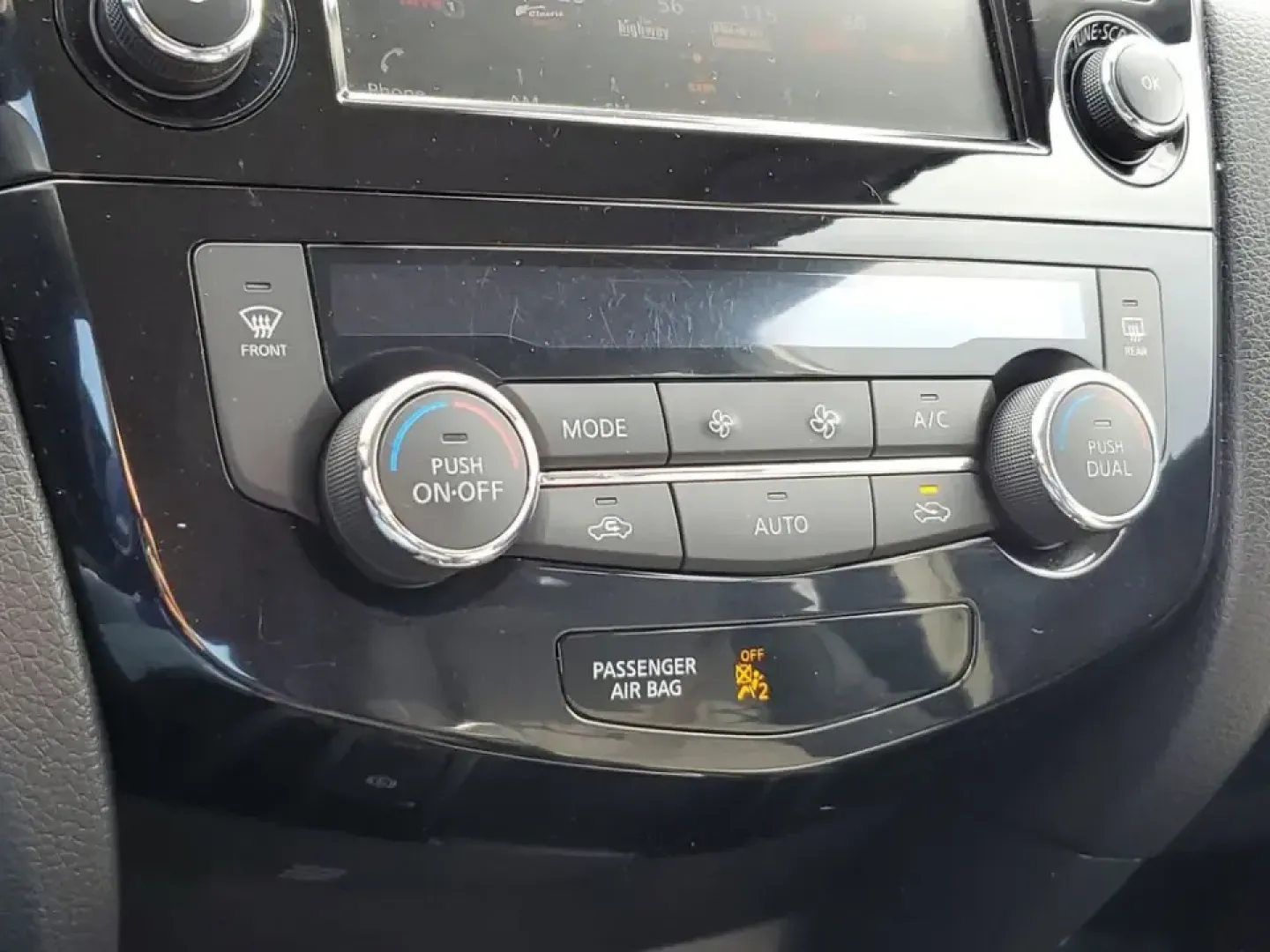 2022 /Charcoal Nissan Rogue SV (JN1BJ1BW8NW) with an 4 Cyl, 2.0L engine, CVT transmission, located at 6064 Gull Rd, Kalamazoo, MI, 49048, (269) 222-0088, 42.328388, -85.512924 - Whether your weeks are packed with long commutes up and down I-94, school drop-offs in Milwood, or spontaneous weekend escapes to Lake Michigan, this 2022 Nissan Rogue SV AWD is built to keep life moving comfortably and confidently. With its practical SUV layout, smart safety tech, and all-weather c - Photo#23
