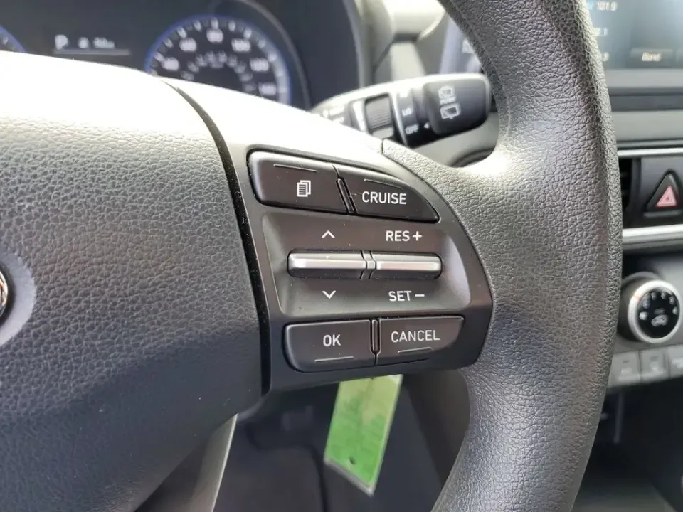 2021 Hyundai Kona SE (KM8K12AA9MU) with an 4 Cyl, 2.0L engine, Automatic transmission, located at 6064 Gull Rd, Kalamazoo, MI, 49048, (269) 222-0088, 42.328388, -85.512924 - For commuters who want easy parking downtown, weekend explorers headed to Lake Michigan, and growing families who need flexible cargo space, this 2021 Hyundai Kona SE is the kind of small SUV that fits real life in Kalamazoo. With its efficient size, confident road manners, and smart tech, it's read - Photo#16