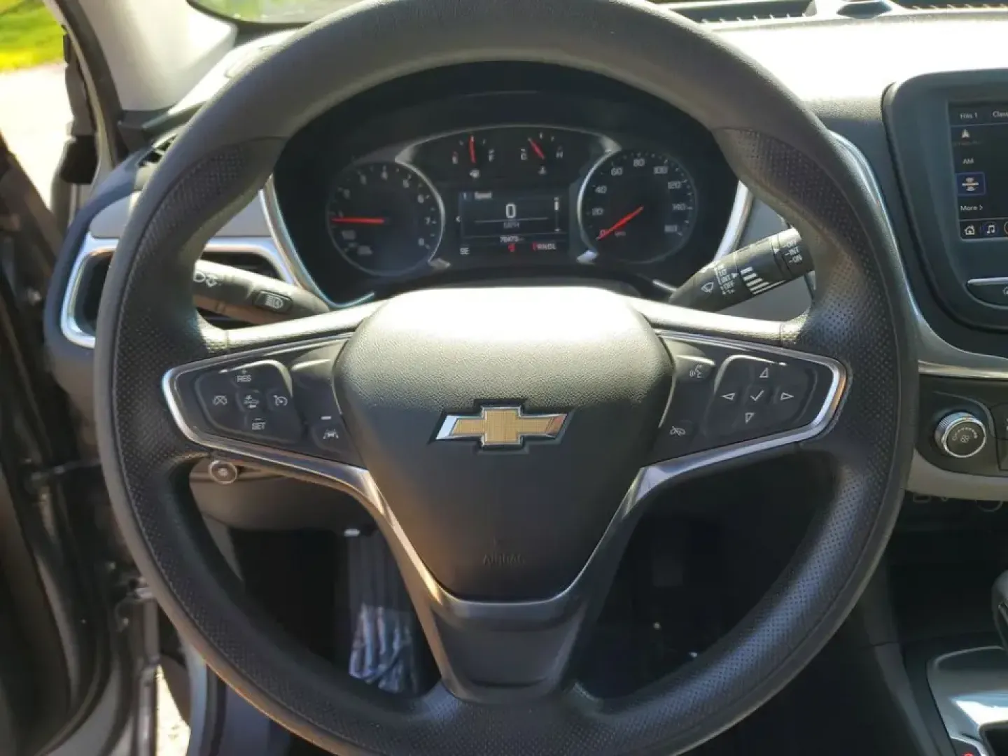 2023 /Medium Ash Gray Chevrolet Equinox LT 2WD (3GNAXKEG9PS) with an 1.5L L4 DOHC 16V TURBO engine, 6A transmission, located at 6064 Gull Rd, Kalamazoo, MI, 49048, (269) 222-0088, 42.328388, -85.512924 - Pack up for a Lake Michigan weekend, glide through a daily I-94 commute, or handle school drop-offs around town with an SUV that fits real life: this **2023 Chevrolet Equinox LT** blends comfort, modern tech, and practical fuel-saving performance in a size that's easy to park downtown yet roomy enou- Photo#16