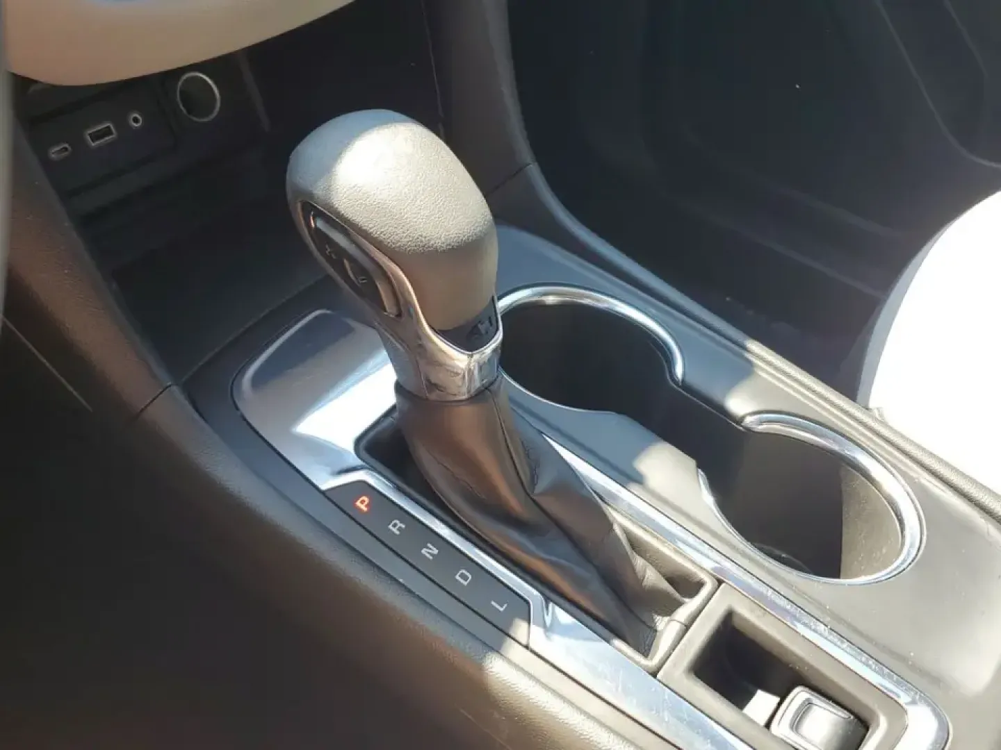 2023 /Medium Ash Gray Chevrolet Equinox LT 2WD (3GNAXKEG9PS) with an 1.5L L4 DOHC 16V TURBO engine, 6A transmission, located at 6064 Gull Rd, Kalamazoo, MI, 49048, (269) 222-0088, 42.328388, -85.512924 - Pack up for a Lake Michigan weekend, glide through a daily I-94 commute, or handle school drop-offs around town with an SUV that fits real life: this **2023 Chevrolet Equinox LT** blends comfort, modern tech, and practical fuel-saving performance in a size that's easy to park downtown yet roomy enou- Photo#24