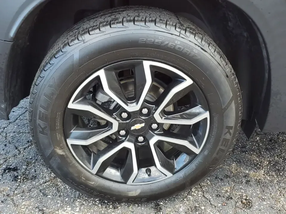 2023 /Jet Black w/Arizona Accents Chevrolet TrailBlazer ACTIV (KL79MSSL8PB) with an 3 Cyl, 1.3L engine, 9-speed automatic transmission, located at 6064 Gull Rd, Kalamazoo, MI, 49048, (269) 222-0088, 42.328388, -85.512924 - Pack up the gear, load the family, and point the nose toward a Michigan weekend-this 2023 Chevrolet TrailBlazer ACTIV AWD is the kind of small SUV that makes everyday commuting and spontaneous road trips feel effortless. With its bold Vivid Orange Metallic paint, confident stance, and adventure-read - Photo#4