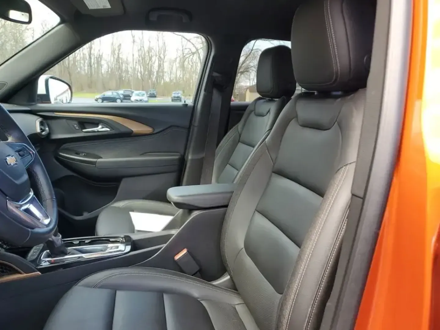 2023 /Jet Black w/Arizona Accents Chevrolet TrailBlazer ACTIV (KL79MSSL8PB) with an 3 Cyl, 1.3L engine, 9-speed automatic transmission, located at 6064 Gull Rd, Kalamazoo, MI, 49048, (269) 222-0088, 42.328388, -85.512924 - Pack up the gear, load the family, and point the nose toward a Michigan weekend-this 2023 Chevrolet TrailBlazer ACTIV AWD is the kind of small SUV that makes everyday commuting and spontaneous road trips feel effortless. With its bold Vivid Orange Metallic paint, confident stance, and adventure-read - Photo#13
