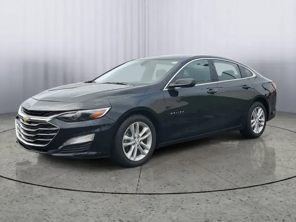 2020 /Jet Black Chevrolet Malibu LT (1G1ZD5ST3LF) with an 4 Cyl, 1.5L engine, CVT transmission, located at 6064 Gull Rd, Kalamazoo, MI, 49048, (269) 222-0088, 42.328388, -85.512924 - Need a smart, comfortable sedan that makes everyday life easier-whether you're commuting down Gull Rd to work, cruising I-94 toward Battle Creek, or planning a weekend date night downtown near Bronson Park? This 2020 Chevrolet Malibu LT is the kind of practical, stylish ride that fits real life in K - Photo#1