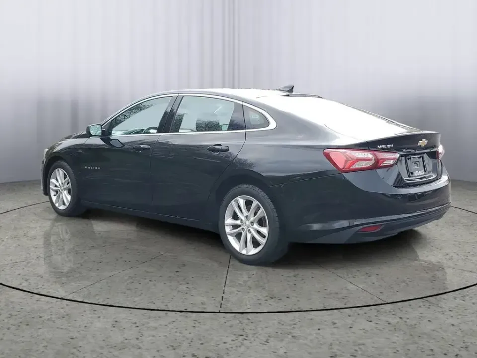 2020 /Jet Black Chevrolet Malibu LT (1G1ZD5ST3LF) with an 4 Cyl, 1.5L engine, CVT transmission, located at 6064 Gull Rd, Kalamazoo, MI, 49048, (269) 222-0088, 42.328388, -85.512924 - Need a smart, comfortable sedan that makes everyday life easier-whether you're commuting down Gull Rd to work, cruising I-94 toward Battle Creek, or planning a weekend date night downtown near Bronson Park? This 2020 Chevrolet Malibu LT is the kind of practical, stylish ride that fits real life in K - Photo#2