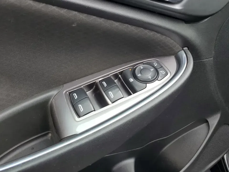 2020 /Jet Black Chevrolet Malibu LT (1G1ZD5ST3LF) with an 4 Cyl, 1.5L engine, CVT transmission, located at 6064 Gull Rd, Kalamazoo, MI, 49048, (269) 222-0088, 42.328388, -85.512924 - Need a smart, comfortable sedan that makes everyday life easier-whether you're commuting down Gull Rd to work, cruising I-94 toward Battle Creek, or planning a weekend date night downtown near Bronson Park? This 2020 Chevrolet Malibu LT is the kind of practical, stylish ride that fits real life in K - Photo#10