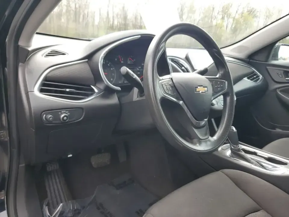 2020 /Jet Black Chevrolet Malibu LT (1G1ZD5ST3LF) with an 4 Cyl, 1.5L engine, CVT transmission, located at 6064 Gull Rd, Kalamazoo, MI, 49048, (269) 222-0088, 42.328388, -85.512924 - Need a smart, comfortable sedan that makes everyday life easier-whether you're commuting down Gull Rd to work, cruising I-94 toward Battle Creek, or planning a weekend date night downtown near Bronson Park? This 2020 Chevrolet Malibu LT is the kind of practical, stylish ride that fits real life in K - Photo#13