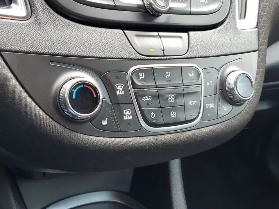 2020 /Jet Black Chevrolet Malibu LT (1G1ZD5ST3LF) with an 4 Cyl, 1.5L engine, CVT transmission, located at 6064 Gull Rd, Kalamazoo, MI, 49048, (269) 222-0088, 42.328388, -85.512924 - Need a smart, comfortable sedan that makes everyday life easier-whether you're commuting down Gull Rd to work, cruising I-94 toward Battle Creek, or planning a weekend date night downtown near Bronson Park? This 2020 Chevrolet Malibu LT is the kind of practical, stylish ride that fits real life in K - Photo#21