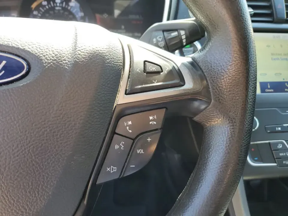 2020 /Ebony Ford Fusion SE (3FA6P0HD5LR) with an 4 Cyl, 1.5L engine, 6-speed automatic transmission, located at 6064 Gull Rd, Kalamazoo, MI, 49048, (269) 222-0088, 42.328388, -85.512924 - Need a smart, comfortable commuter that can handle the daily grind from Downtown Kalamazoo to Portage-then stretch its legs for a weekend run up Gull Road toward Gull Lake? This 2020 Ford Fusion SE is a practical, tech-forward sedan built for real life: long commutes, campus drop-offs, and road-trip - Photo#20