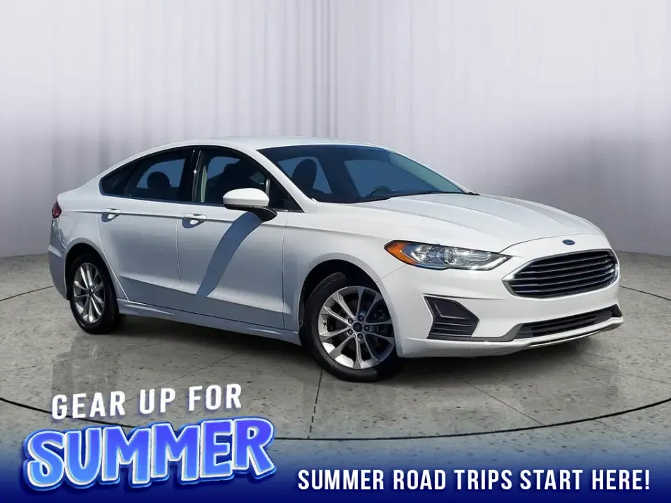2020 Ford Fusion SE
