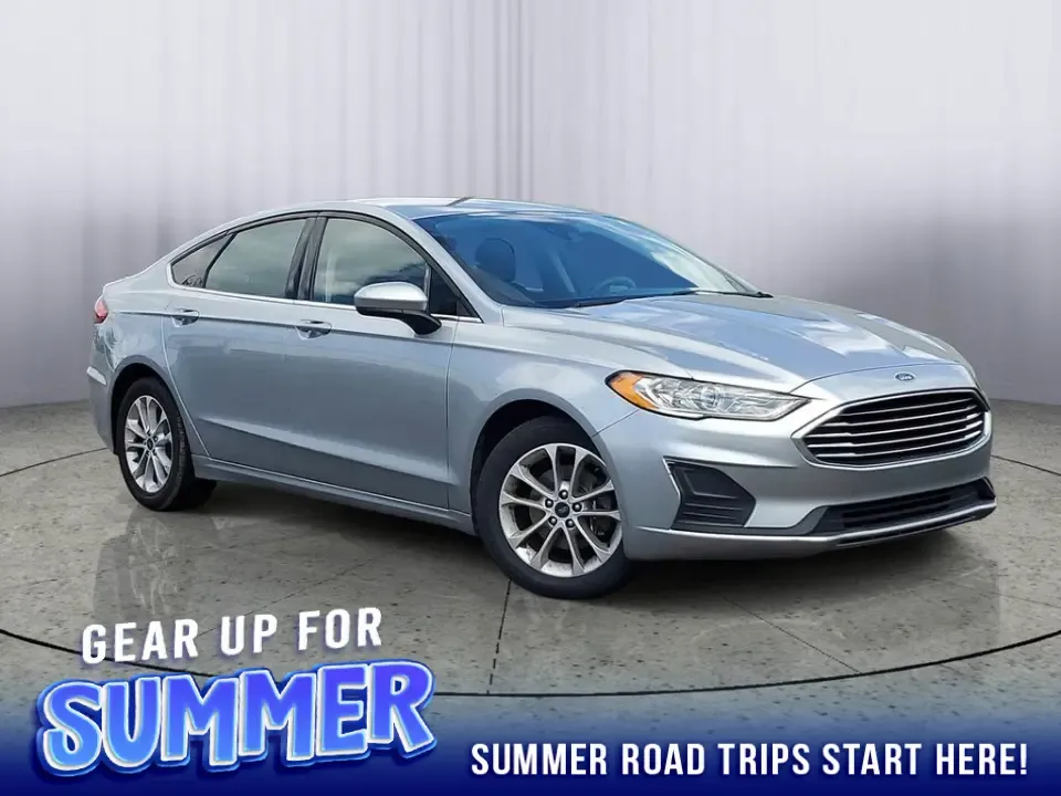 photo of 2020 Ford Fusion SE
