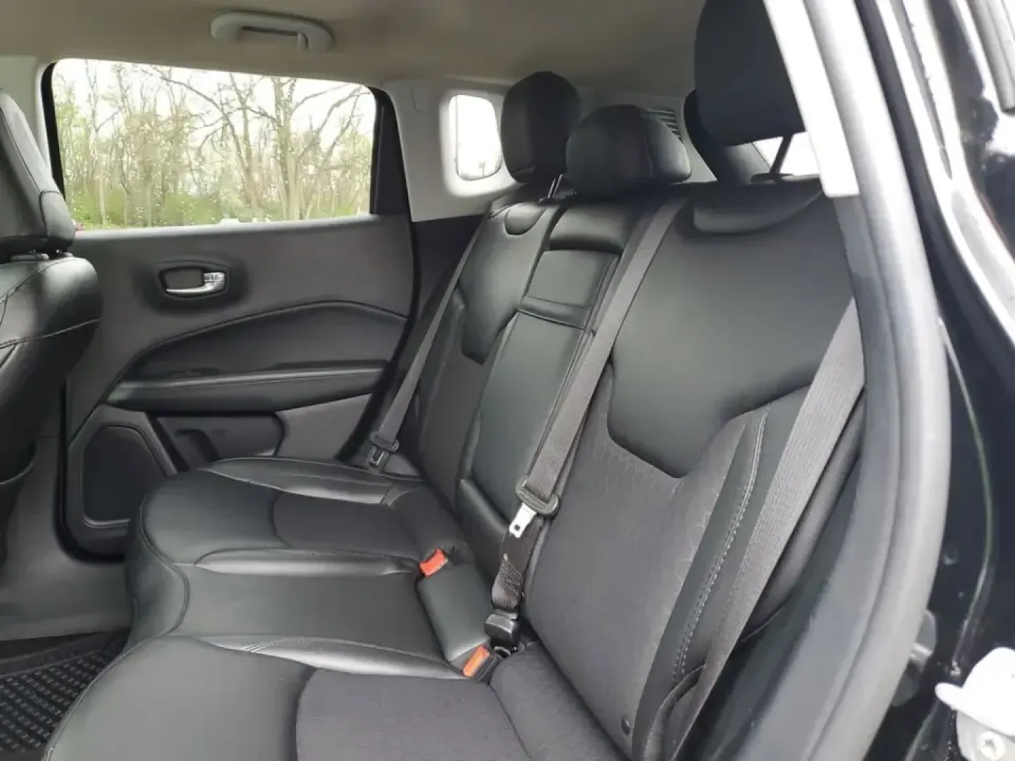 2019 /Black Jeep Compass Altitude (3C4NJDBB2KT) with an 4 Cyl, 2.4L engine, 9-speed automatic transmission, located at 6064 Gull Rd, Kalamazoo, MI, 49048, (269) 222-0088, 42.328388, -85.512924 - Picture your next Michigan weekend: packing up for a fall color drive to Gull Lake, heading out before sunrise for a hike at Kalamazoo Nature Center, or confidently commuting through lake-effect snow on I-94. This 2019 Jeep Compass Altitude 4WD is built for real life in Kalamazoo-comfortable for dai - Photo#7