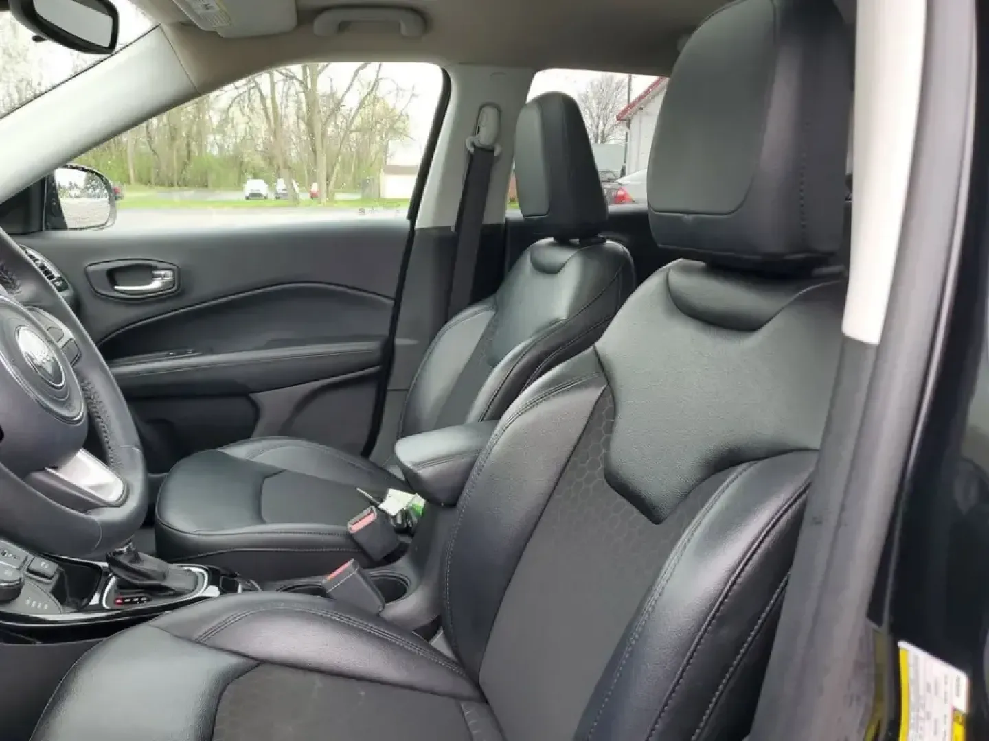2019 /Black Jeep Compass Altitude (3C4NJDBB2KT) with an 4 Cyl, 2.4L engine, 9-speed automatic transmission, located at 6064 Gull Rd, Kalamazoo, MI, 49048, (269) 222-0088, 42.328388, -85.512924 - Picture your next Michigan weekend: packing up for a fall color drive to Gull Lake, heading out before sunrise for a hike at Kalamazoo Nature Center, or confidently commuting through lake-effect snow on I-94. This 2019 Jeep Compass Altitude 4WD is built for real life in Kalamazoo-comfortable for dai - Photo#12
