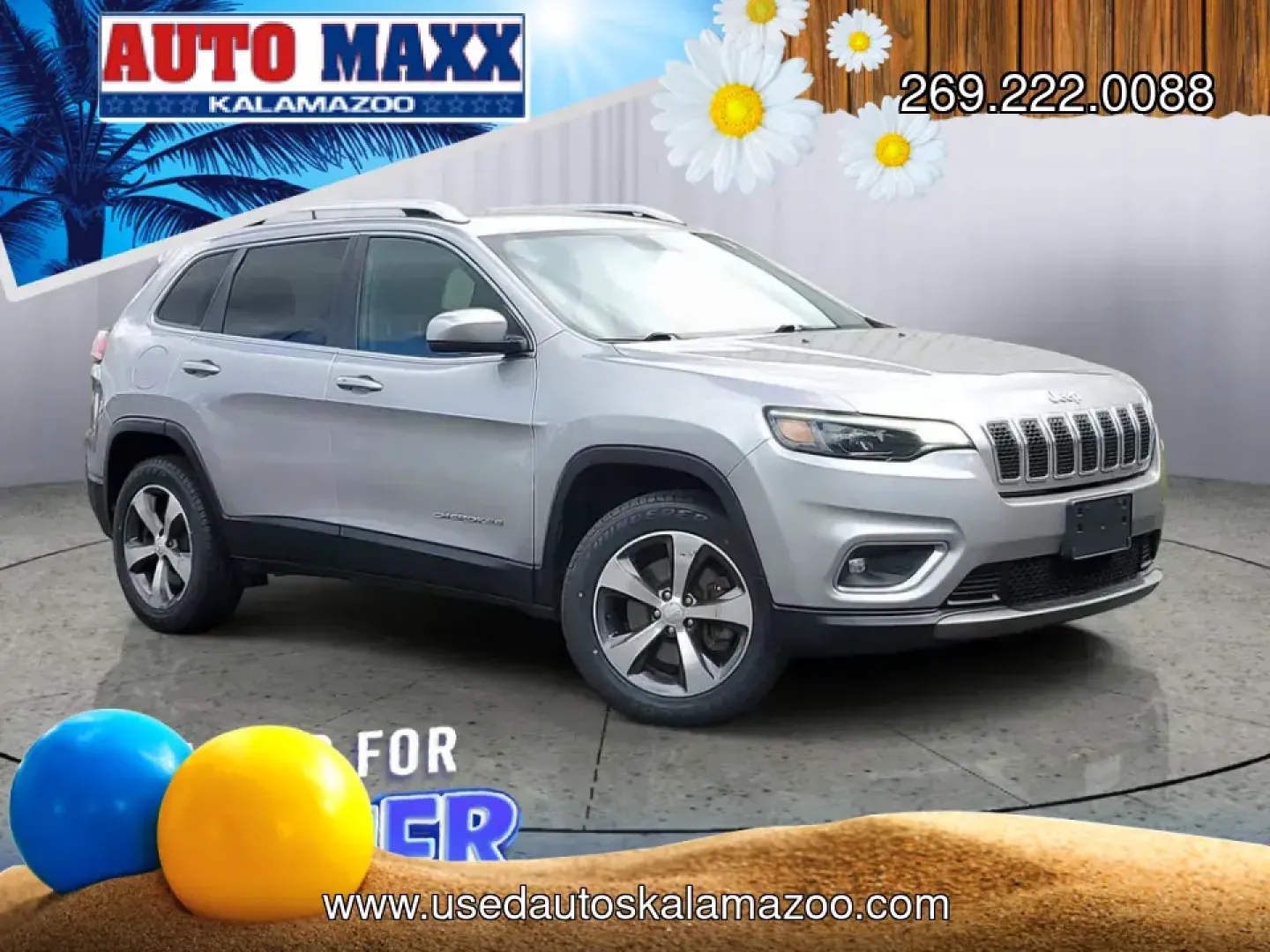 2020 /Black Jeep Cherokee Limited (1C4PJMDX0LD) with an V6, 3.2L engine, 9-speed automatic transmission, located at 6064 Gull Rd, Kalamazoo, MI, 49048, (269) 222-0088, 42.328388, -85.512924 - Pack up the family, point the hood toward Lake Michigan, and let the week melt away-this 2020 Jeep Cherokee Limited 4WD is built for real life in Southwest Michigan, from snowy school runs to weekend getaways up US-131. With confident traction, smart tech, and premium comfort, it's an ideal crossove- Photo#0