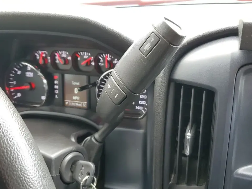 2018 /Dark Ash/Jet Black Chevrolet Silverado Custom (1GCVKPECXJZ) with an V8, 5.3L engine, 6-speed automatic transmission, located at 6064 Gull Rd, Kalamazoo, MI, 49048, (269) 222-0088, 42.328388, -85.512924 - Whether your weekends revolve around hauling camping gear to Fort Custer Recreation Area, towing a boat toward Gull Lake, or simply having a dependable 4WD truck for Michigan winters and everyday runs across town, this **2018 Chevrolet Silverado 1500 Custom 4WD** is built for the lifestyle. With its - Photo#20