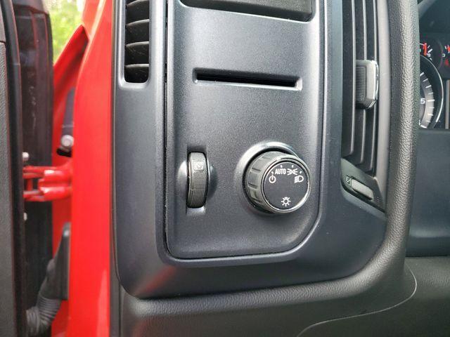 2018 Chevrolet Silverado 1500 Custom - Photo 14