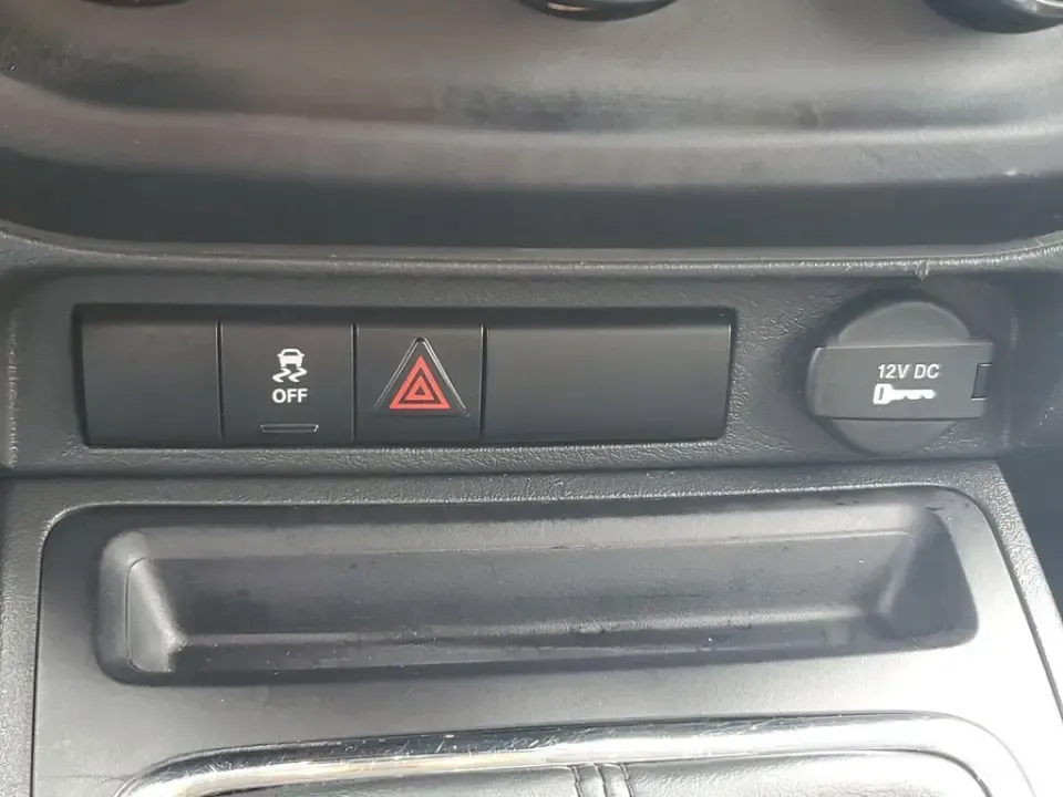 2015 /Dark Slate Gray Jeep Compass Sport (1C4NJDBB8FD) with an 4 Cyl, 2.4L engine, 5-speed manual transmission, located at 6064 Gull Rd, Kalamazoo, MI, 49048, (269) 222-0088, 42.328388, -85.512924 - Weekend trailheads, snowy commutes, and spontaneous road trips up to Lake Michigan all get easier when you've got a compact SUV that's ready for real life. This **2015 Jeep Compass Sport 4WD** is built for drivers who want everyday practicality with the confidence to handle Michigan weather-whether - Photo#19