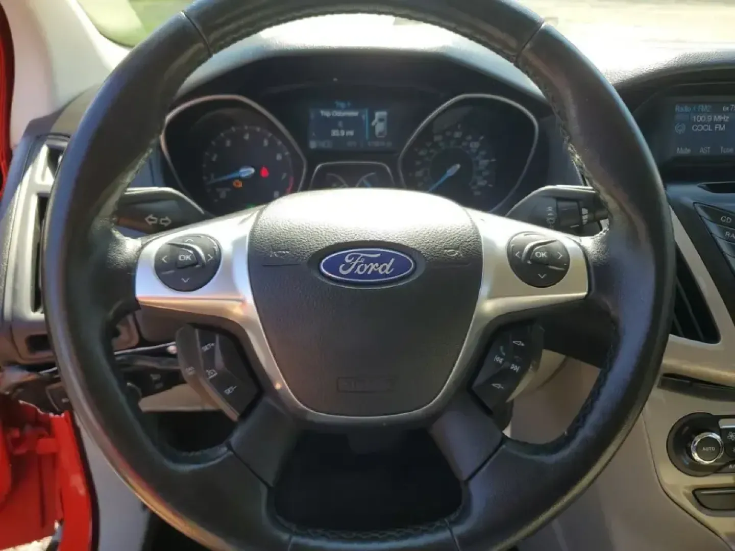2012 /Medium Light Stone Ford Focus SEL (1FAHP3H24CL) with an 4 Cyl, 2.0L engine, 6-speed auto-shift manual transmission, located at 6064 Gull Rd, Kalamazoo, MI, 49048, (269) 222-0088, 42.328388, -85.512924 - Need a dependable commuter that keeps fuel stops and stress low while you cruise from Gull Road to Downtown Kalamazoo, campus, or the weekend farmers market? This Race Red 2012 Ford Focus SEL sedan is a smart pick for daily driving, first-time buyers, and budget-conscious shoppers who want a practic - Photo#14