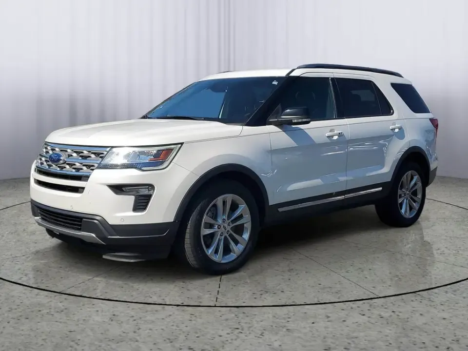 photo of 2018 Ford Explorer XLT