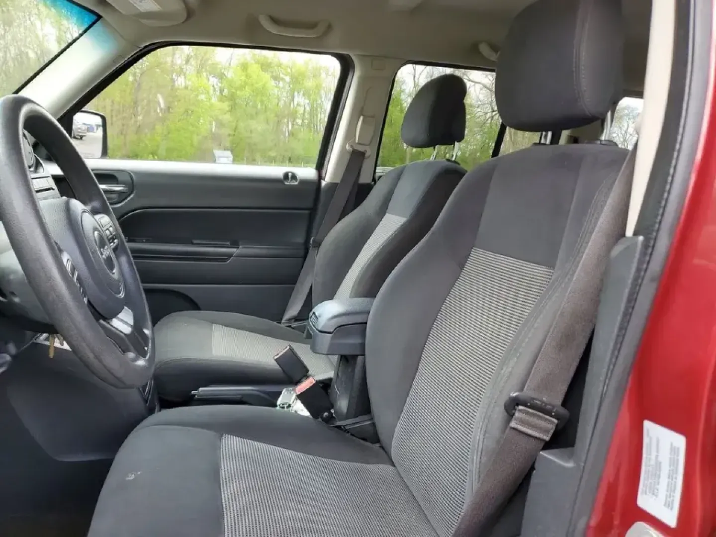 2016 /Dark Slate Gray Jeep Patriot Sport (1C4NJRBB6GD) with an 4 Cyl, 2.4L engine, 6-speed automatic transmission, located at 6064 Gull Rd, Kalamazoo, MI, 49048, (269) 222-0088, 42.328388, -85.512924 - Weekend cabin runs up to Gull Lake, snowy commutes down I-94, or a last-minute road trip to Lake Michigan-this 2016 Jeep Patriot Sport 4WD is built for Kalamazoo life when you want SUV practicality with go-anywhere confidence. If you've been searching used cars near me and want something versatile f - Photo#10