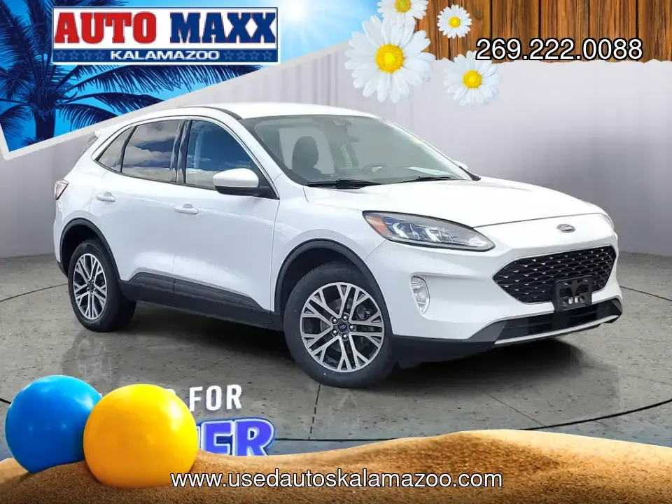 2022 /Ebony Ford Escape SEL (1FMCU9H92NU) with an 4 Cyl, 2.0L engine, 8-speed automatic transmission, located at 6064 Gull Rd, Kalamazoo, MI, 49048, (269) 222-0088, 42.328388, -85.512924 - Need a confident, all-weather SUV for Michigan commutes, school drop-offs, and weekend escapes up to Lake Michigan? This 2022 Ford Escape SEL 4WD is built for real life in Kalamazoo-comfortable for daily driving, sure-footed when the weather turns, and packed with modern tech that makes every mile e - Photo#0