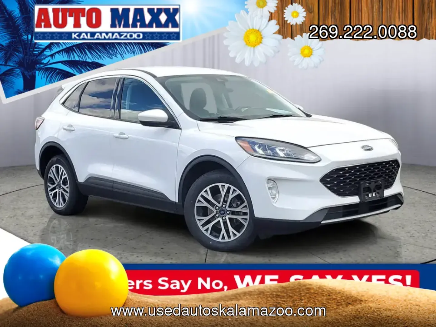 2022 /Ebony Ford Escape SEL 2.0L AWD (1FMCU9H92NU) with an 2.0L L4 DOHC 16V engine, 6A transmission, located at 6064 Gull Rd, Kalamazoo, MI, 49048, (269) 222-0088, 42.328388, -85.512924 - Weekend getaways to Lake Michigan, snowy commutes up Gull Rd, or daily school-and-grocery runs around Kalamazoo feel a lot easier when your SUV has confident traction, smart safety tech, and comfort that keeps everyone happy. This **2022 Ford Escape SEL 4WD** is built for real-life Michigan driving-- Photo#0