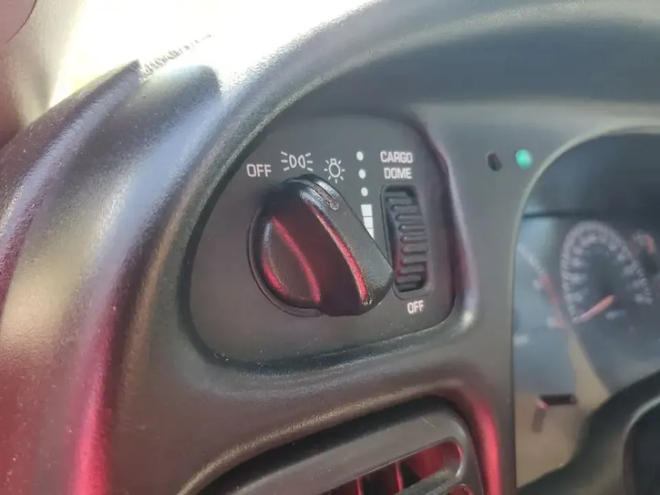 2002 Dodge Ram Pickup ST (3B7KC26Z32M) with an V8, 5.9L engine, 5-speed manual transmission, located at 6064 Gull Rd, Kalamazoo, MI, 49048, (269) 222-0088, 42.328388, -85.512924 - Need a dependable workhorse for job sites, weekend projects, or hauling gear up and down I-94? This red 2002 Dodge Ram Pickup ST is the kind of no-nonsense truck that fits real life in Kalamazoo-whether you're commuting across town, making supply runs to Gull Road hardware stores, or heading out tow - Photo#11