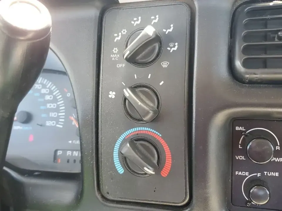 2002 Dodge Ram Pickup ST (3B7KC26Z32M) with an V8, 5.9L engine, 5-speed manual transmission, located at 6064 Gull Rd, Kalamazoo, MI, 49048, (269) 222-0088, 42.328388, -85.512924 - Need a dependable workhorse for job sites, weekend projects, or hauling gear up and down I-94? This red 2002 Dodge Ram Pickup ST is the kind of no-nonsense truck that fits real life in Kalamazoo-whether you're commuting across town, making supply runs to Gull Road hardware stores, or heading out tow - Photo#17