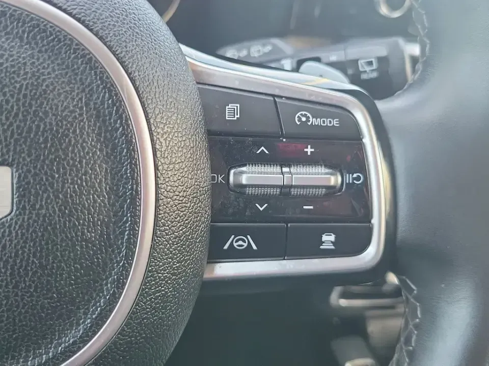 2023 /Black Kia Sorento X-Line SX Prestige (5XYRKDLF3PG) with an 4 Cyl, 2.5L engine, 8-speed auto-shift manual transmission, located at 6064 Gull Rd, Kalamazoo, MI, 49048, (269) 222-0088, 42.328388, -85.512924 - For families juggling school drop-offs, long commutes up and down I-94, and weekend escapes to Lake Michigan, this 2023 Kia Sorento X-Line SX Prestige AWD is built to keep life moving in comfort and confidence. With three-row flexibility, upscale tech, and all-weather capability, it's an easy fit fo - Photo#20
