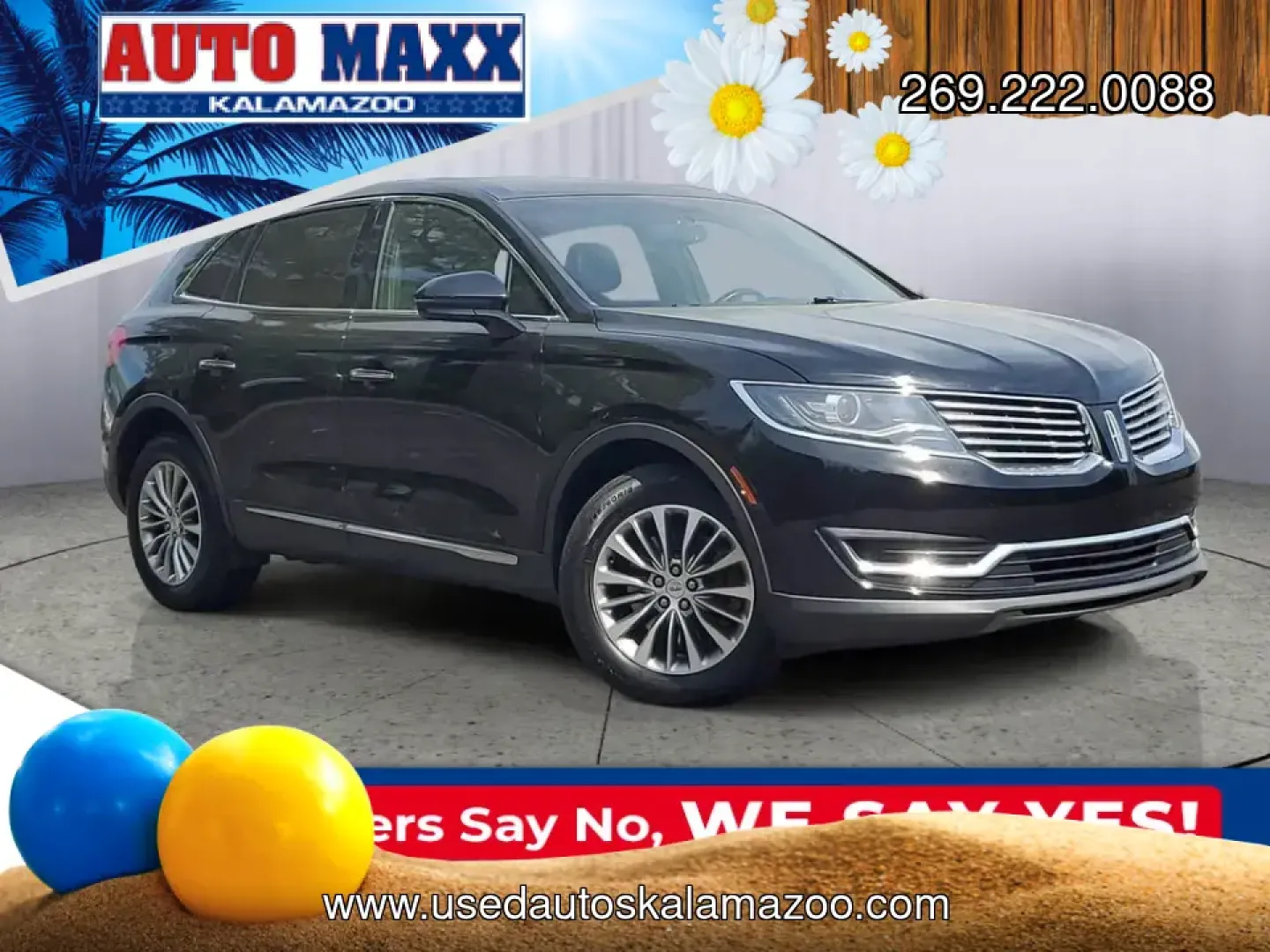 2018 /Ebony Lincoln MKX Select (2LMPJ8KR6JB) with an V6, 3.7L engine, 6-speed automatic transmission, located at 6064 Gull Rd, Kalamazoo, MI, 49048, (269) 222-0088, 42.328388, -85.512924 - Pack up the family, cue up your favorite playlist, and point the hood toward Lake Michigan-this 2018 Lincoln MKX Select AWD is the kind of refined SUV that makes everyday commuting on Gull Road feel first-class and weekend road trips feel effortless. With a smooth V6 and confidence-inspiring all-whe- Photo#0