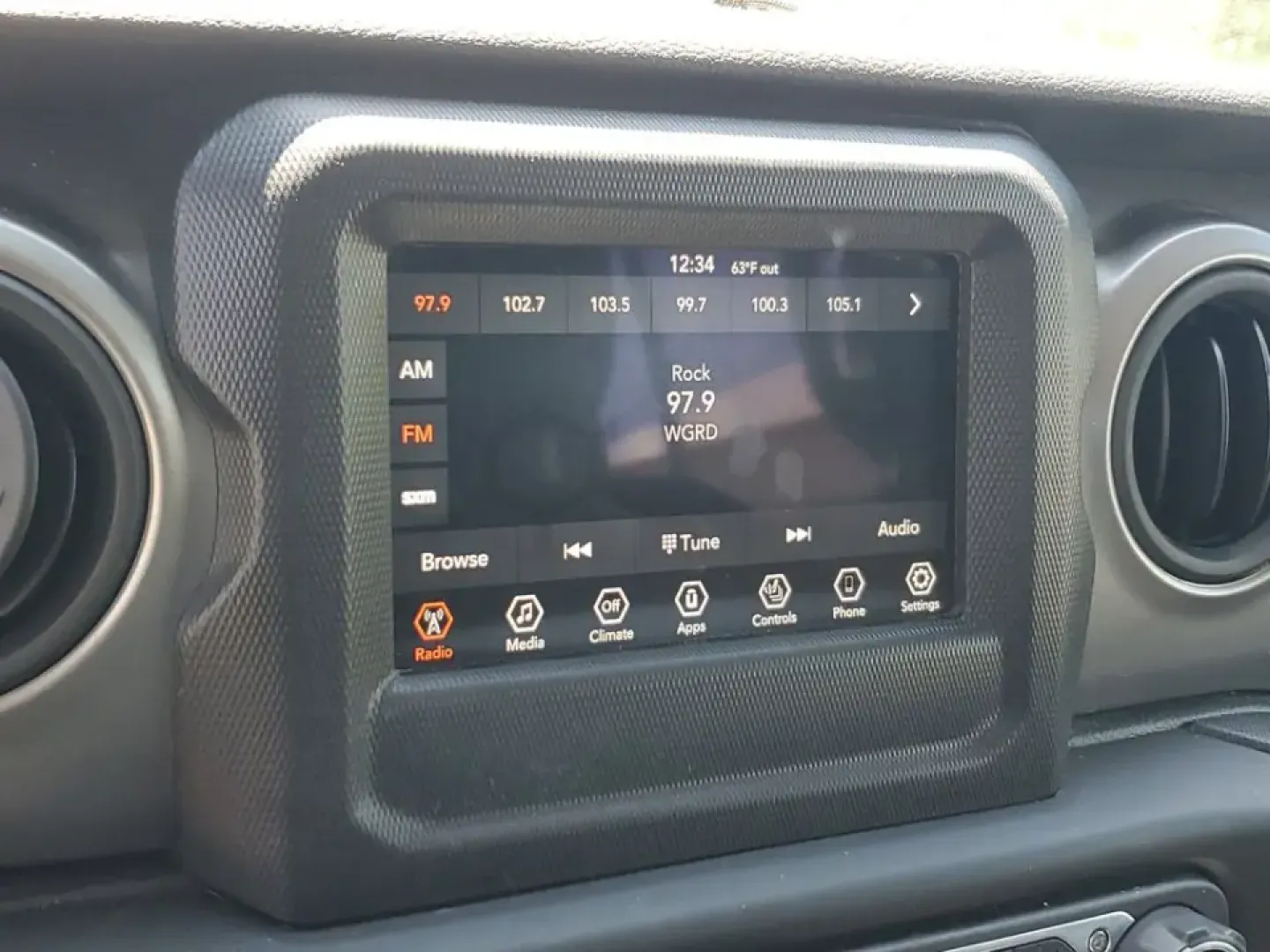 2021 Blue Pearl /Black Jeep Gladiator Sport (1C6HJTAG4ML) with an 3.6L V6 24V VVT engine, Automatic transmission, located at 6064 Gull Rd, Kalamazoo, MI, 49048, (269) 222-0088, 42.328388, -85.512924- Photo#40